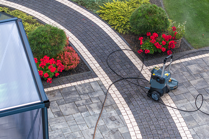 Driveway & Concrete Surface Cleaning Auckland | Clean Bees