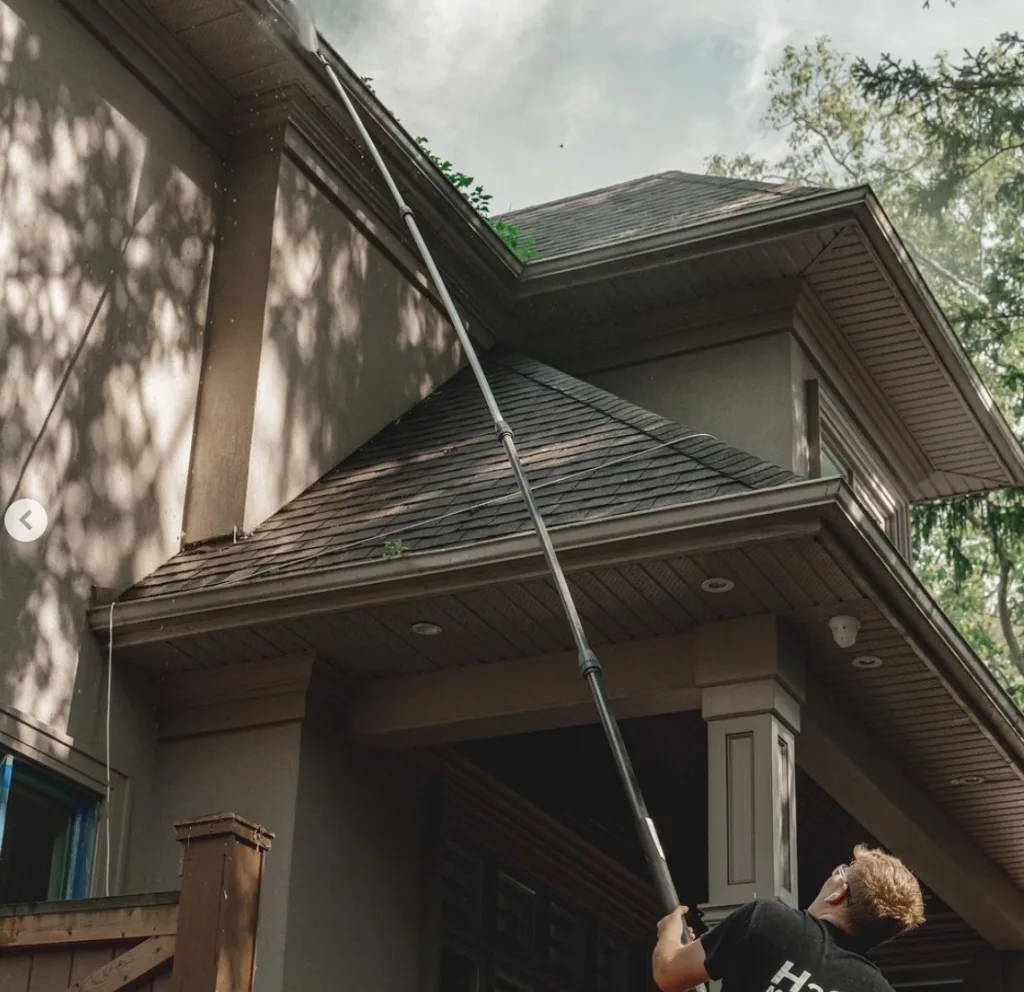 Expert Gutter Cleaning Hamilton - February 2026