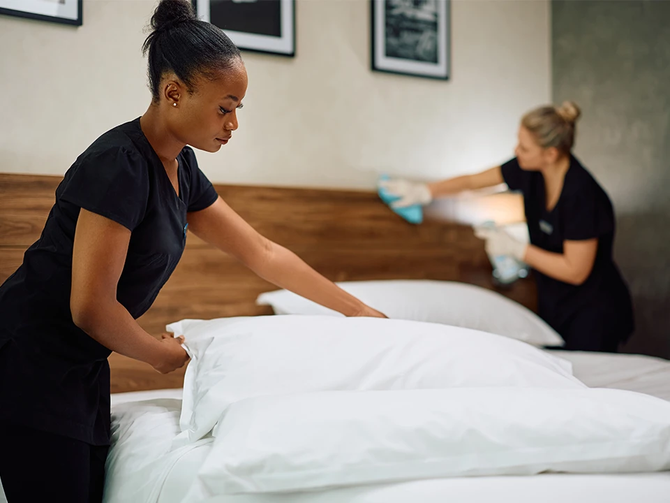 Top Best cleaning schedule for high-occupancy hotels - June 2026